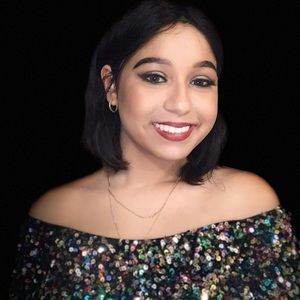 Meet your Posher, Beatriz